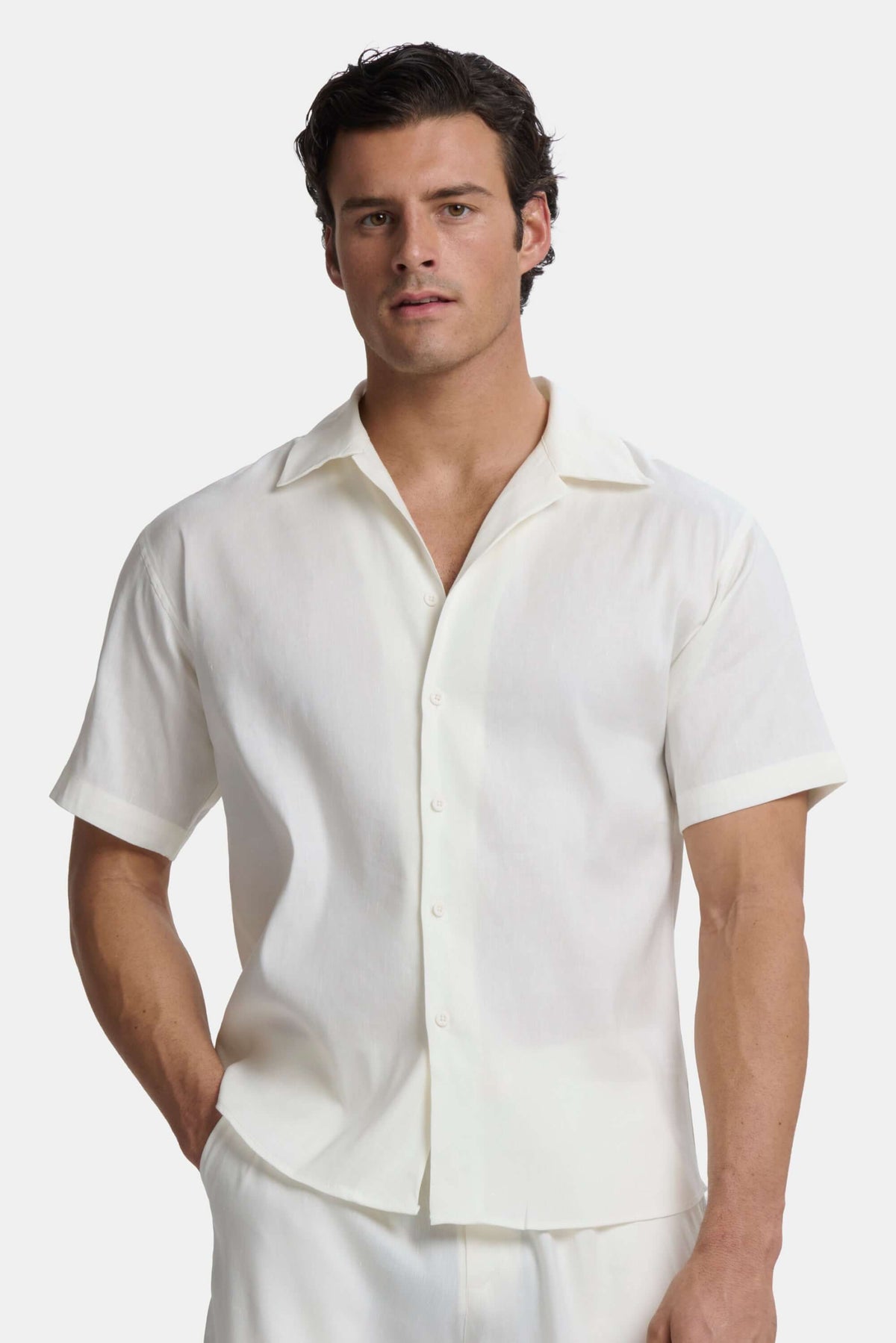 THE LINEN SHORT SLEEVE SHIRT