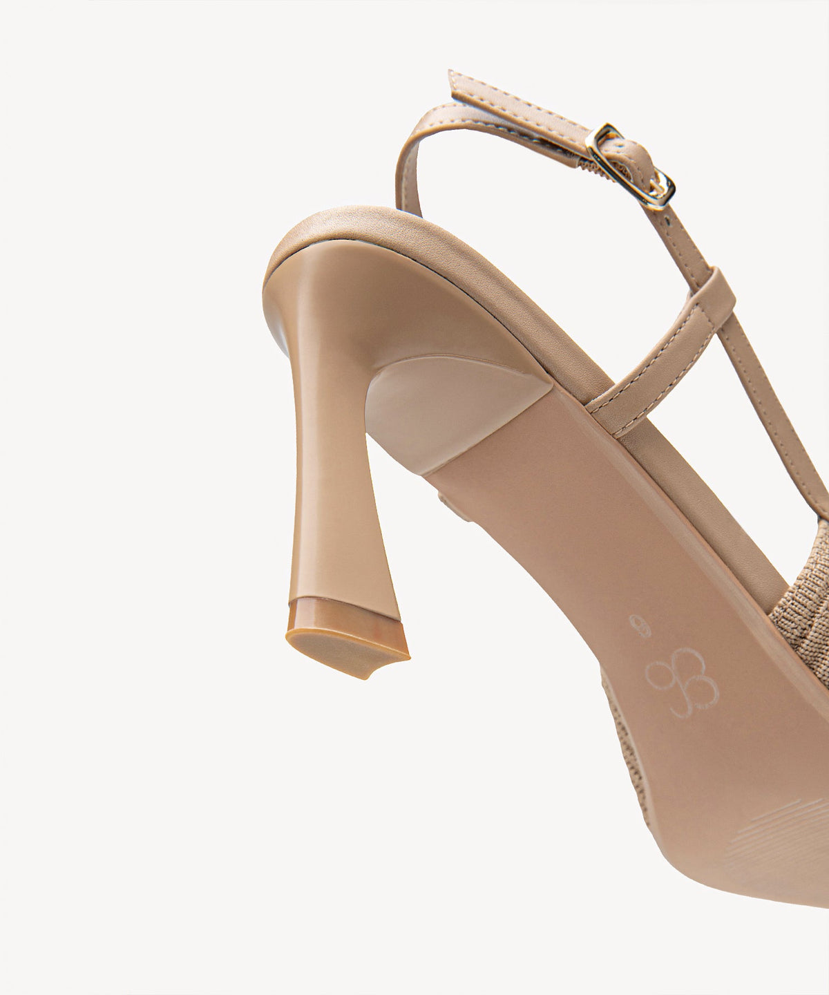 Minimalist Weave Pointed Toe Heeled Slingback