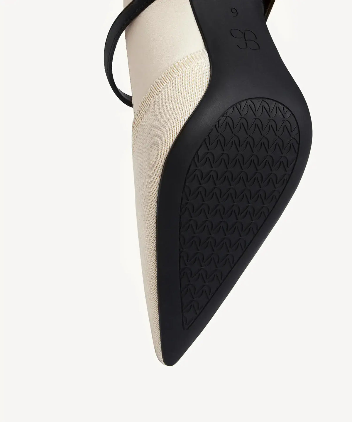 Bicolor Grace Pointed Toe Heeled Pump