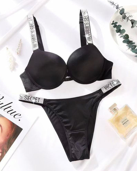 Conjunto de Sujetador Push-Up con Strass y Tirantes Anchos con Letras