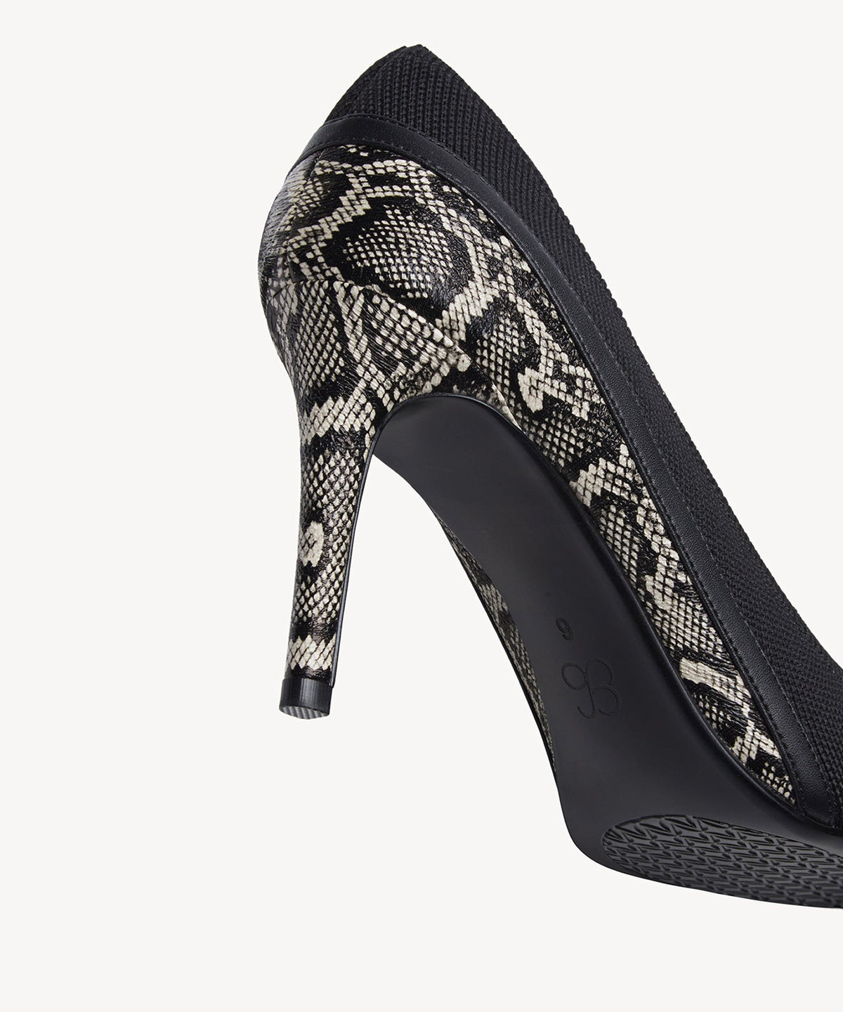 SerpentChic Pointed Toe Heeled Pump
