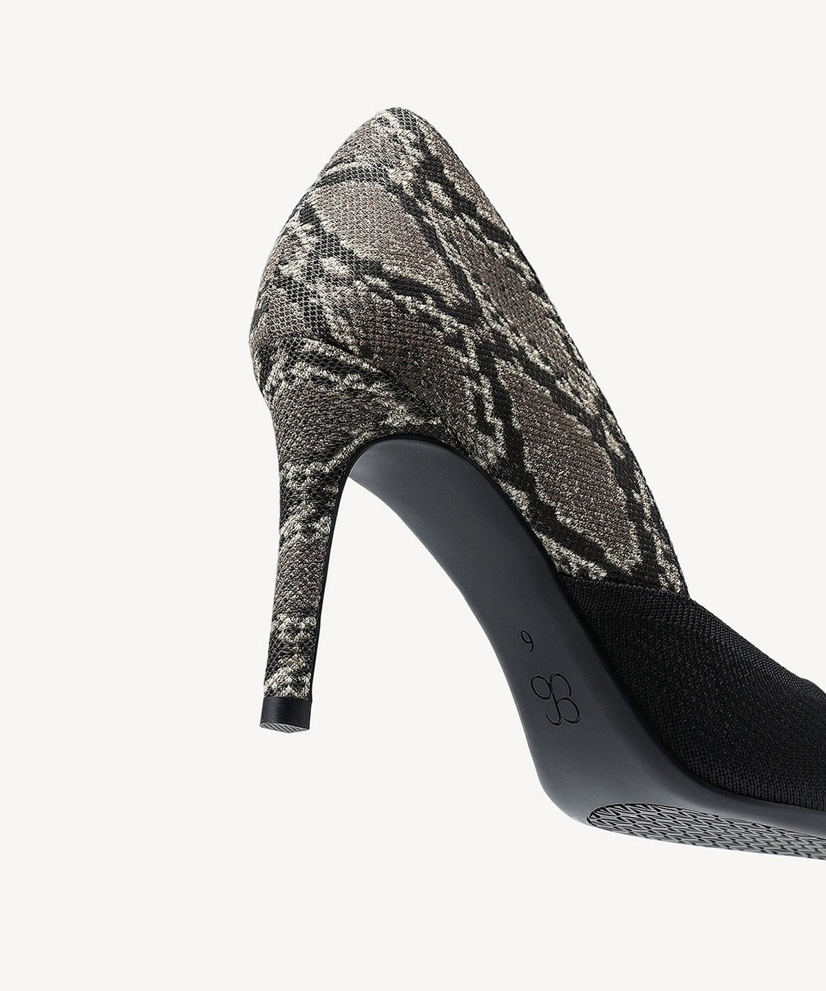 ChromaGala Pointed Toe Stiletto Heeled Pump