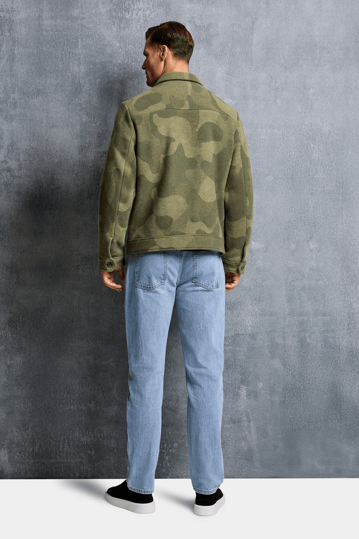 THE GIO SHACKET