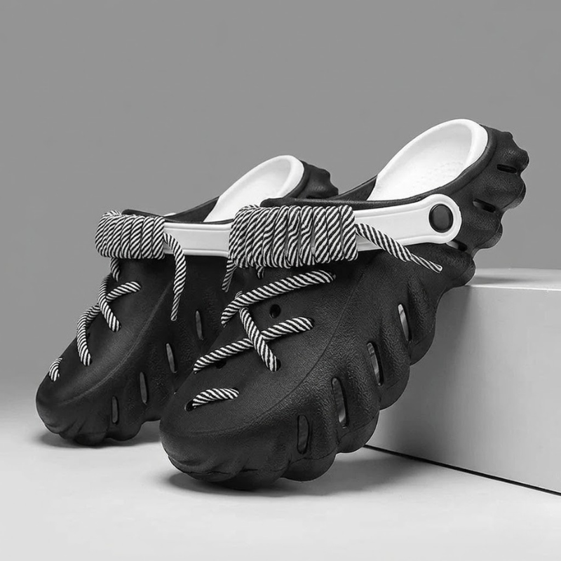 Wayfarer Laced Clogs