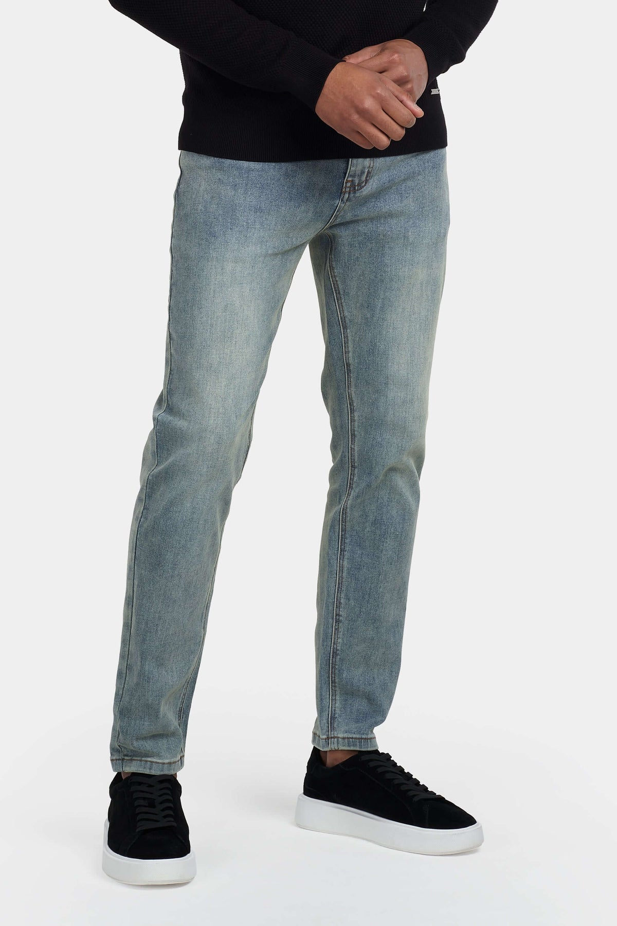THE JAXON JEANS