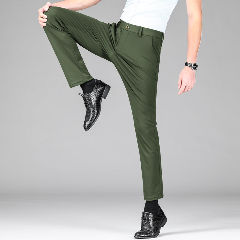 Pantalones Brooks de corte ajustado