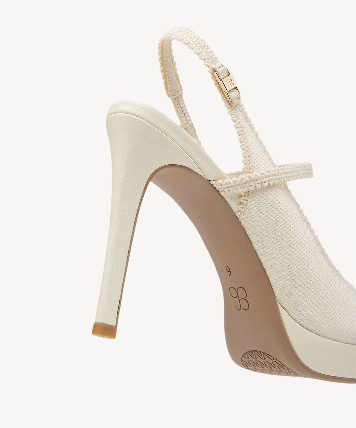 EmbroDance Pointed Toe Platform Heeled Slingback
