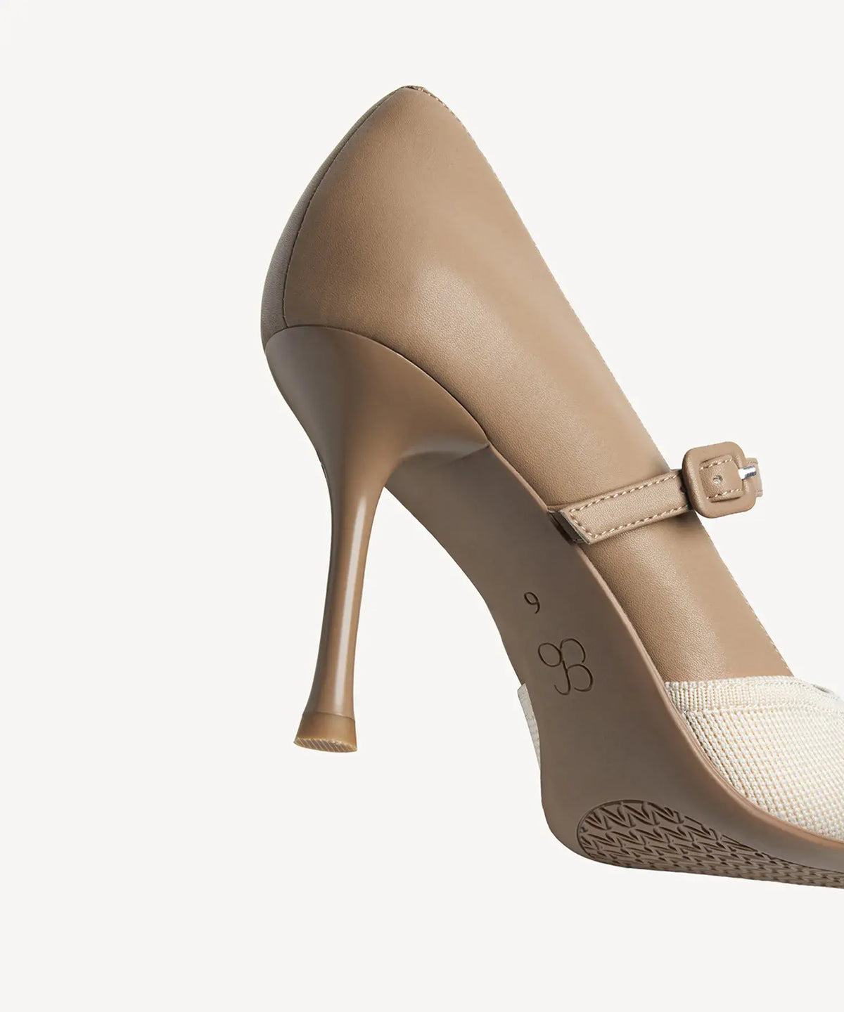 Bicolor Grace Pointed Toe Heeled Pump