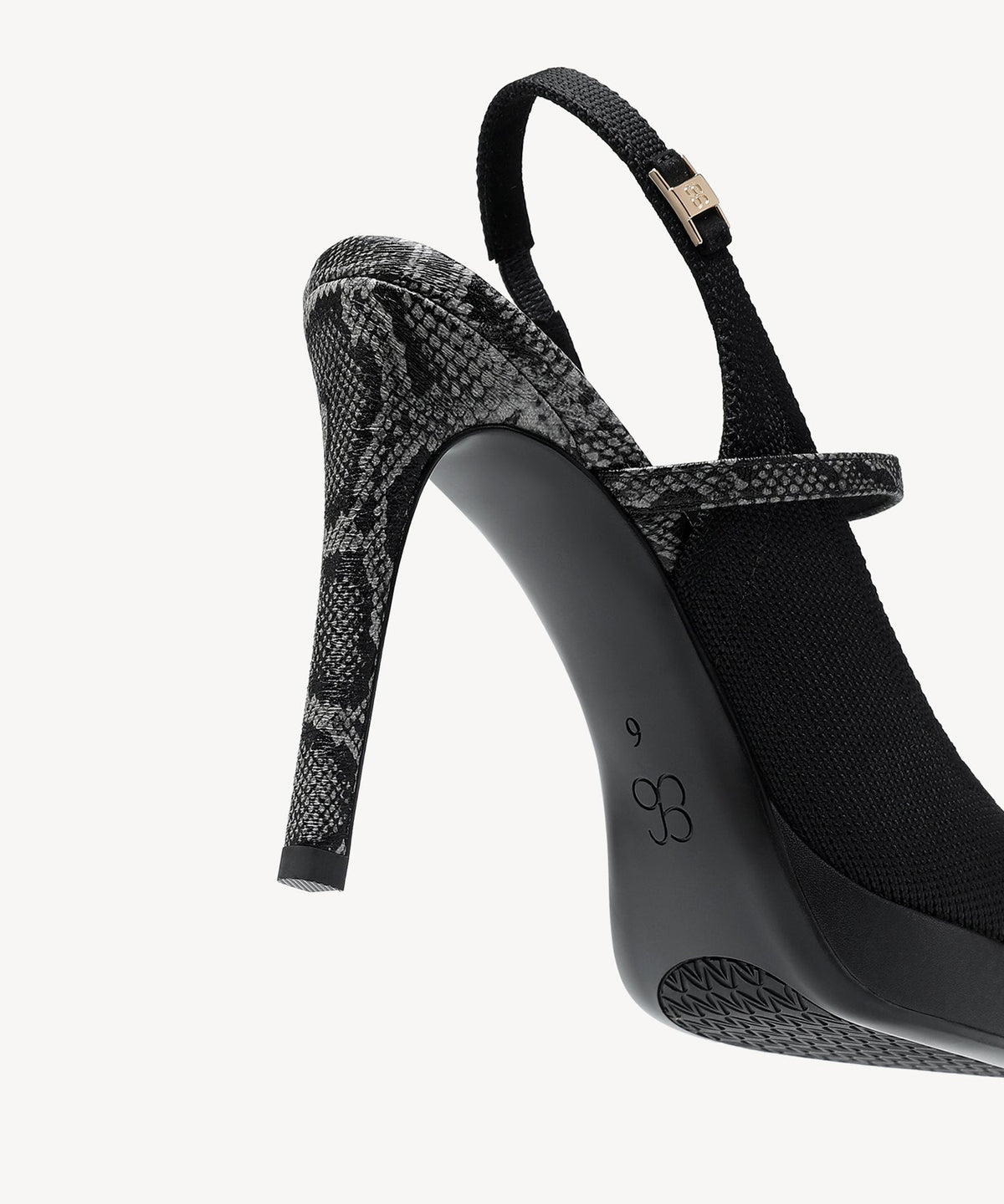 EmbroDance Pointed Toe Platform Heeled Slingback