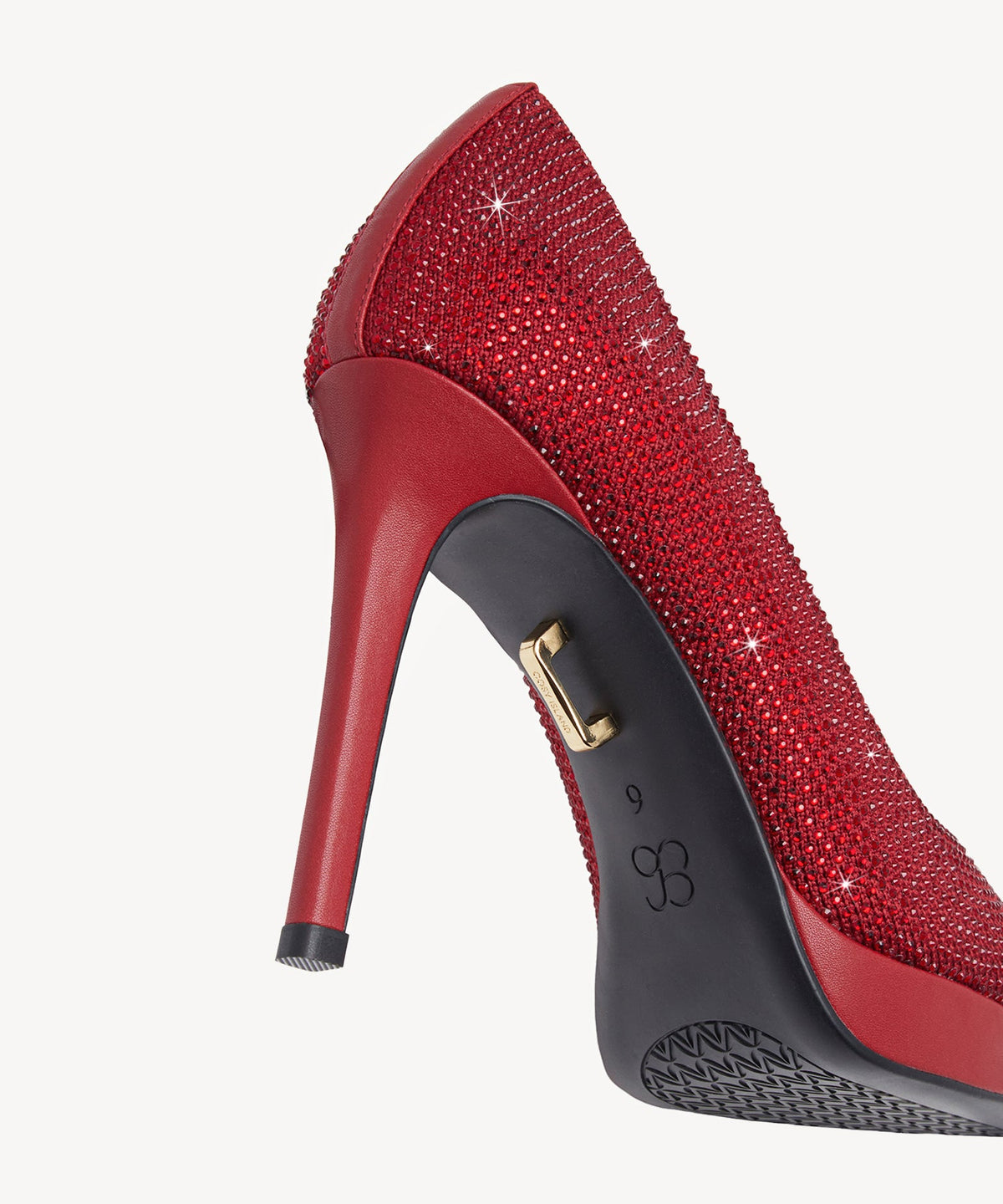 StyleFlex Pointed Toe Heeled Platform Pump