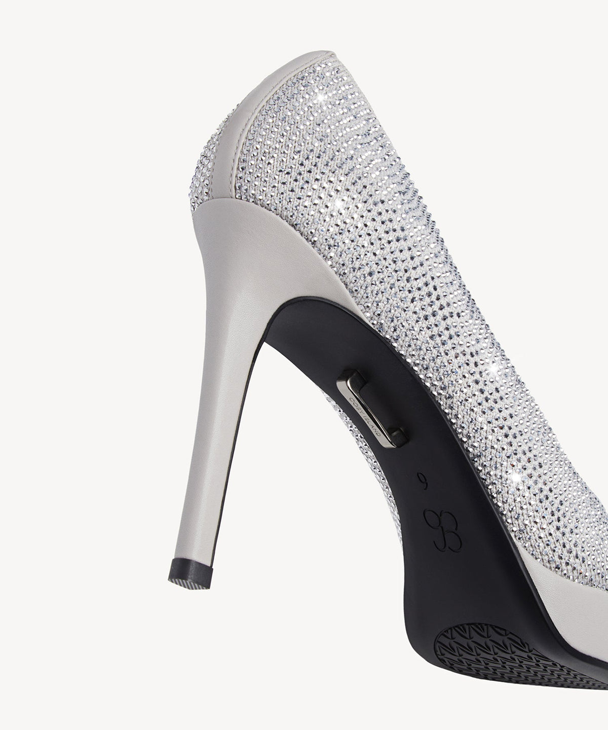 StyleFlex Pointed Toe Heeled Platform Pump