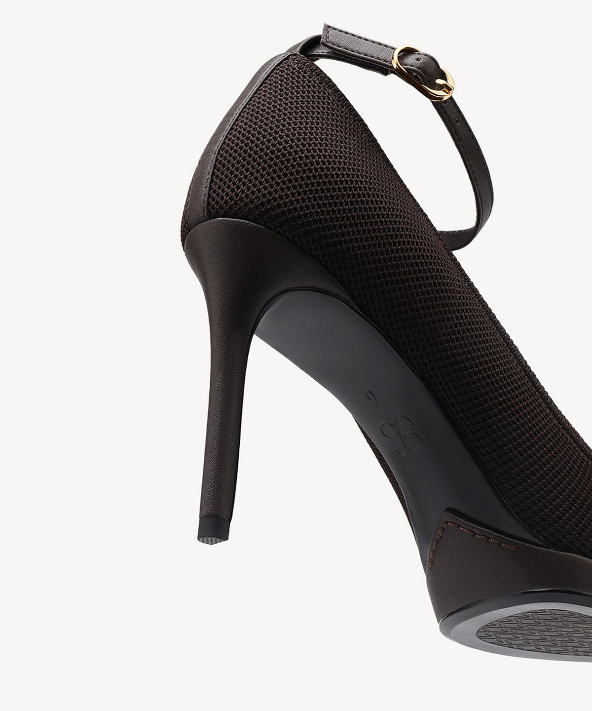 DeltaVista Pointed Toe Heeled Platform Pump