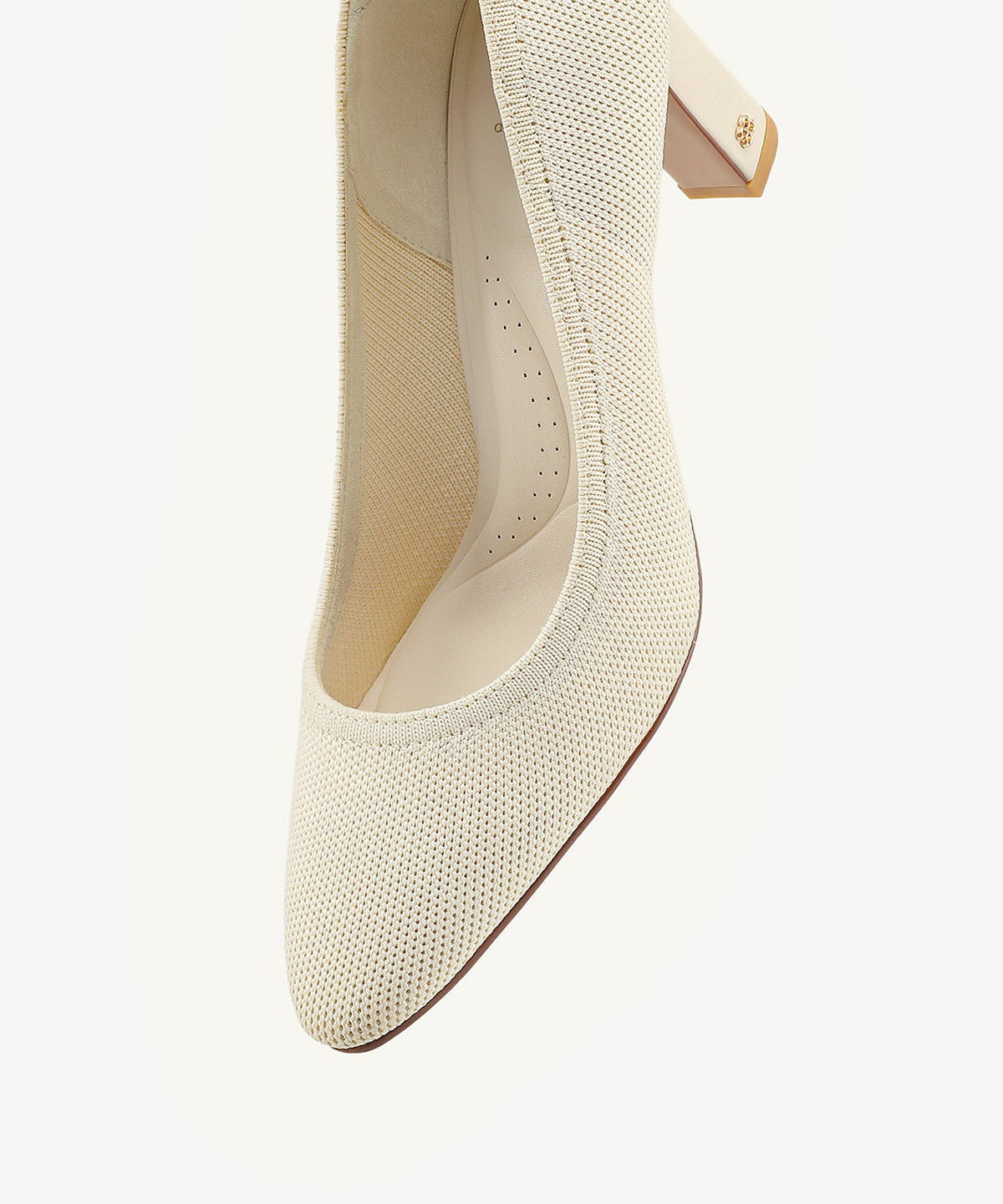 PillarMode Round Toe Block Heeled Pump