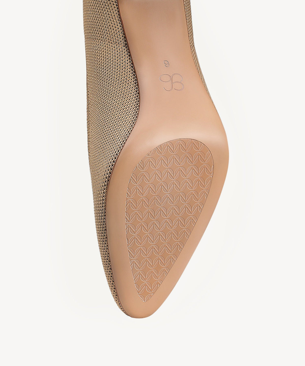 PillarMode Round Toe Block Heeled Pump