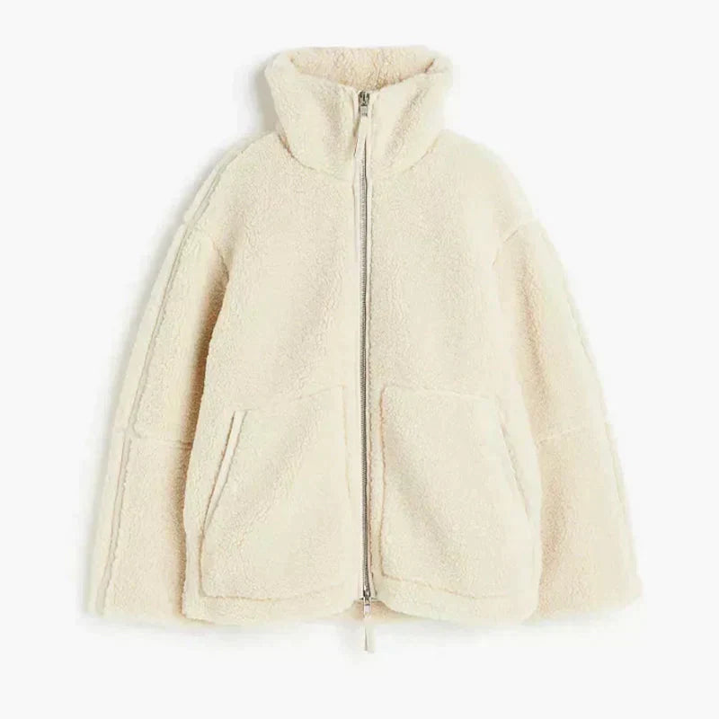 Silvia | Chaqueta Teddy Oversize de Cuello Alto
