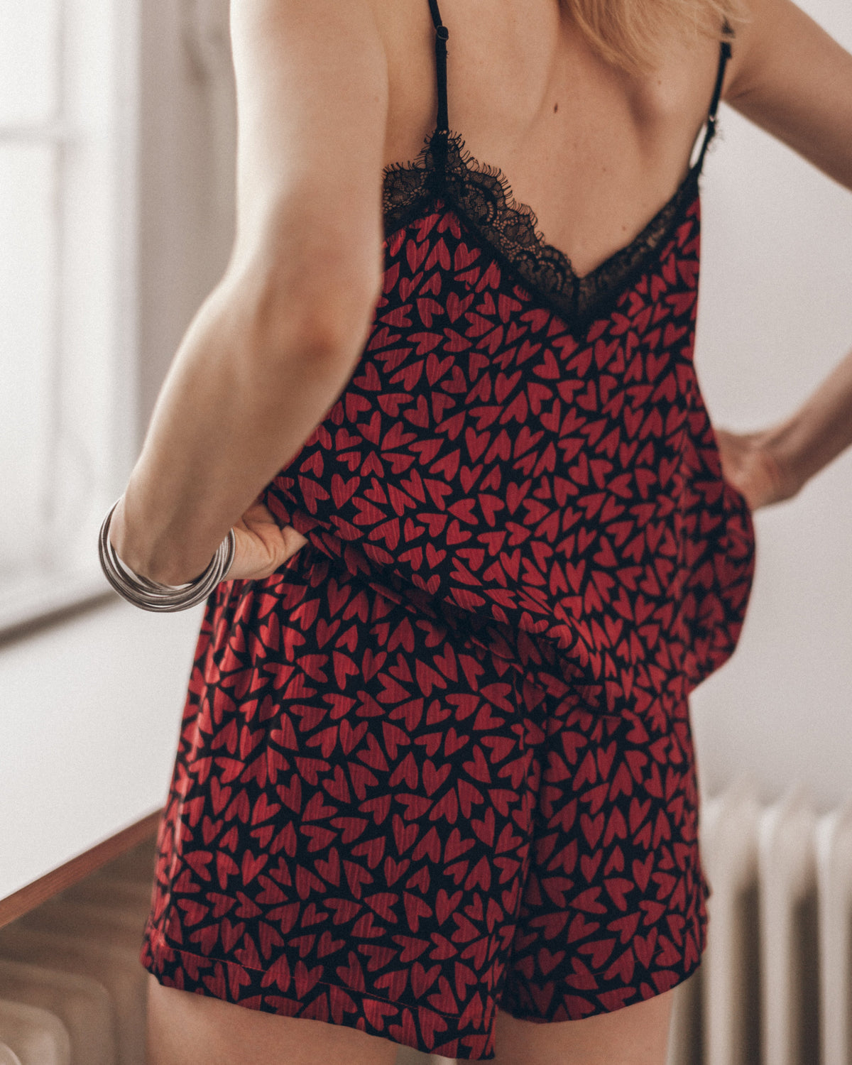 The Red Hearts Crinkle Top