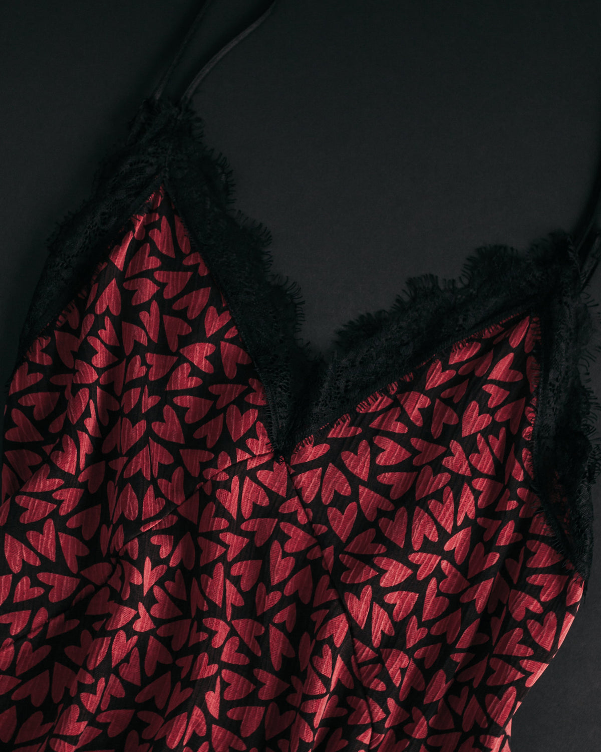 The Red Hearts Crinkle Top